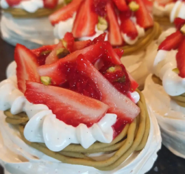 Pavlova fraises